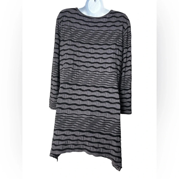 Tianello By Steve Barraza Blouse Top Gray Striped 3/4 Sleeve Round Neck Size‎ M - Picture 4 of 6